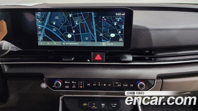 Kia Carnival 2025 — Photo 8/20