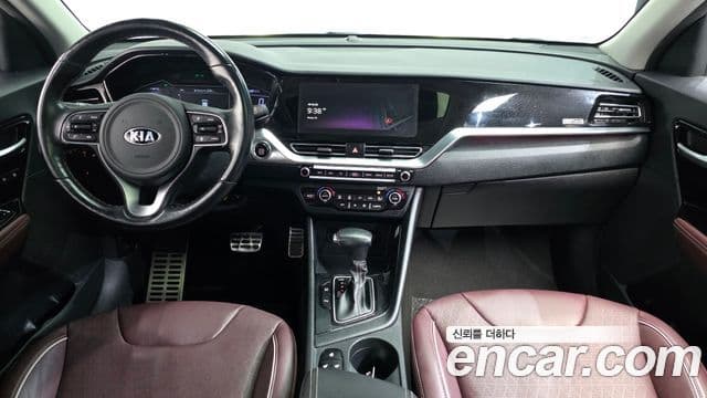 Kia Niro 2020 — Şəkil 7/20
