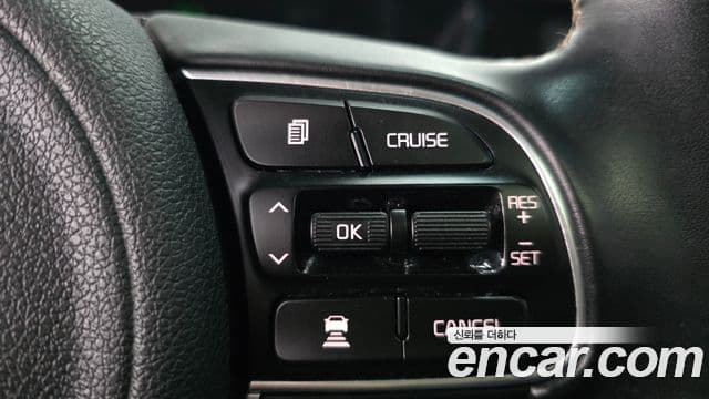 Kia Niro 2020 — Şəkil 17/20