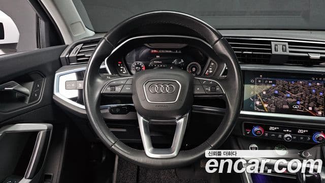 Audi Q3 2024 — Şəkil 13/20