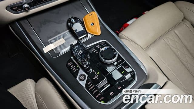 BMW X7 2020 — Фото 9/20