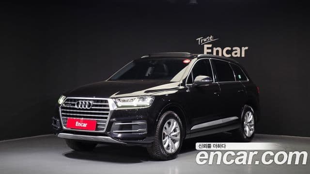 Audi Q7 2019 — Şəkil 1/20