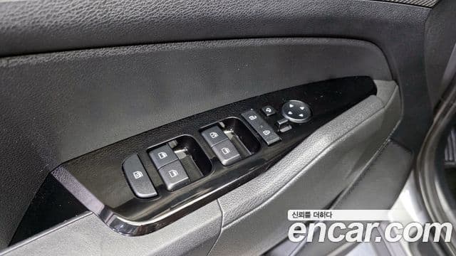 Kia Sportage 2022 — ფოტო 14/20
