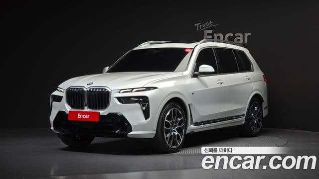 BMW X7 2025 — Şəkil 1/20