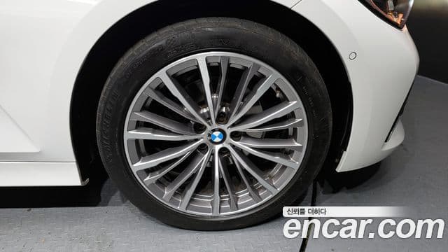 BMW 3 Series 2021 — Şəkil 4/20