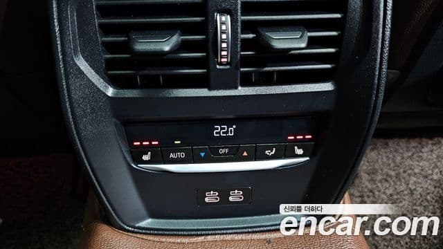 BMW 3 Series 2021 — Şəkil 18/20