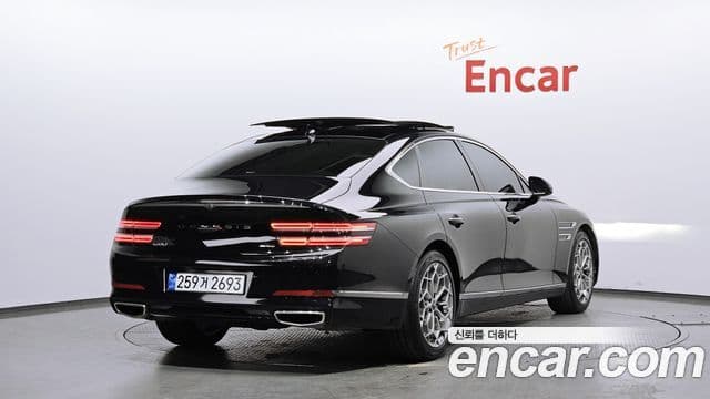 Genesis Electrified G80 2022 — Şəkil 1/20