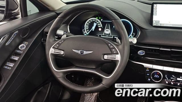 Genesis Electrified G80 2022 — Şəkil 12/20