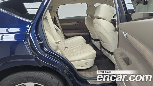 Genesis GV80 2021 — ფოტო 12/20