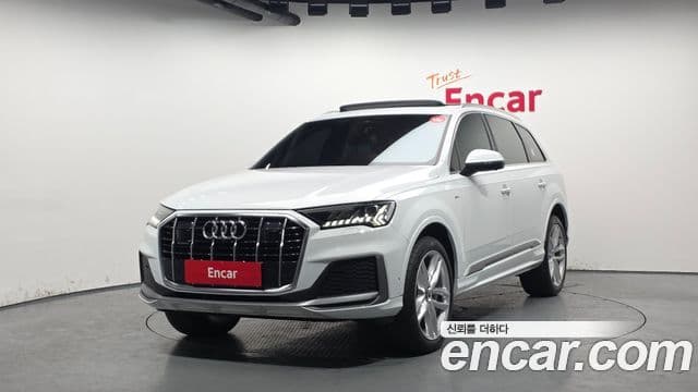 Audi Q7 2023 — ფოტო 1/20