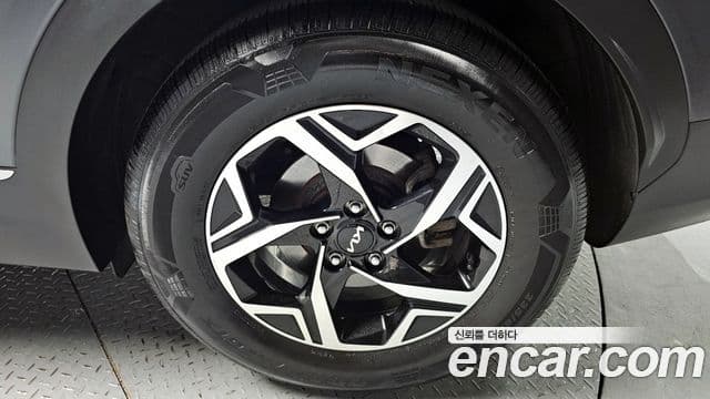 Kia Sportage 2022 — Şəkil 5/20