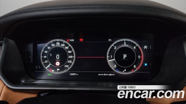 Land Rover Discovery 5 2019 — Şəkil 8/20