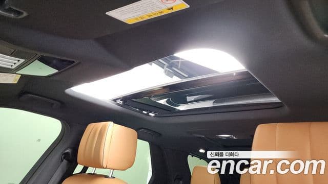 Land Rover Discovery 5 2019 — Şəkil 19/20