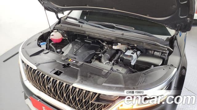 Kia Carnival 2021 — фото 6 из 20