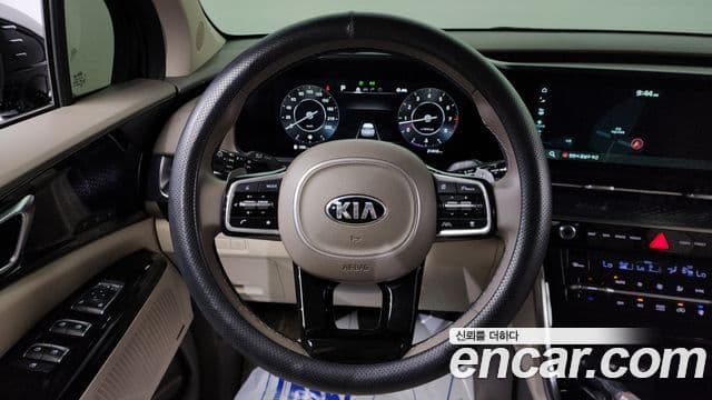 Kia Carnival 2021 — Şəkil 13/20