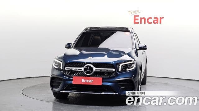 Mercedes-Benz GLB-Class 2023 — ფოტო 15/20