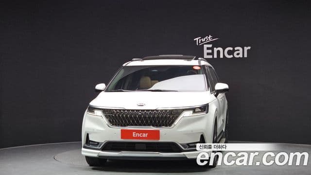 Kia Carnival 2020 — Фото 3/20