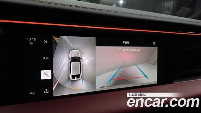 Porsche Macan EV 2025 — Photo 17/20