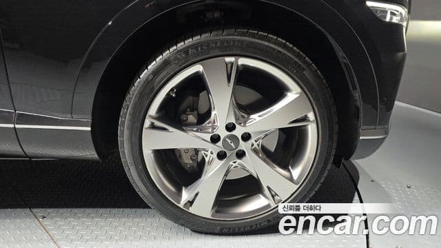 Genesis GV80 2023 — ფოტო 5/20