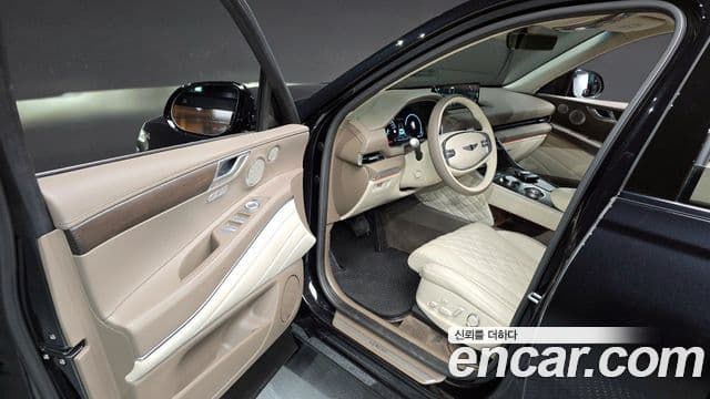 Genesis GV80 2023 — ფოტო 10/20