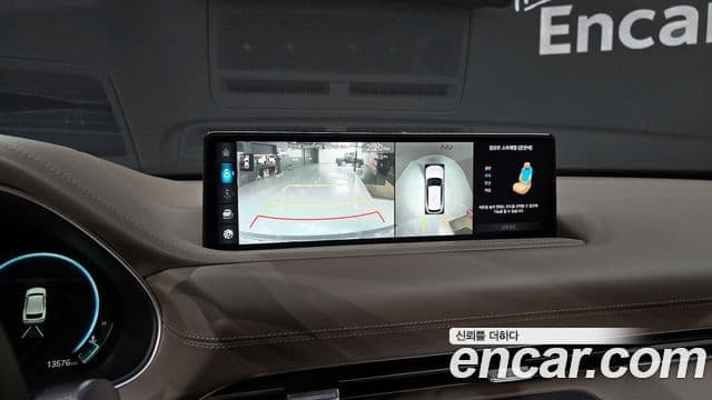 Genesis GV80 2023 — ფოტო 14/20