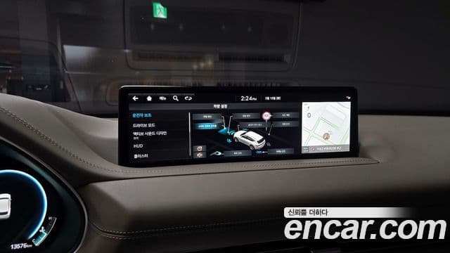 Genesis GV80 2023 — ფოტო 15/20