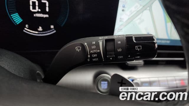 Hyundai Kona 2023 — фото 14 из 20