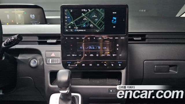 Hyundai Staria 2024 — ფოტო 4/20