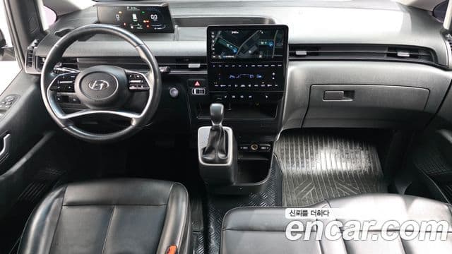 Hyundai Staria 2021 — Фото 7/20