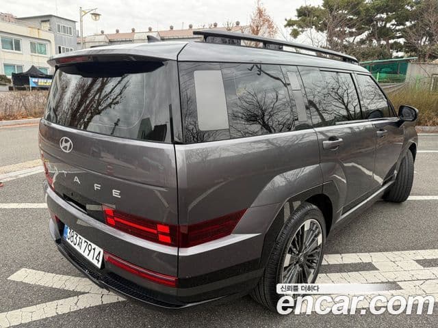 Hyundai Santa Fe 2024 — ფოტო 2/20