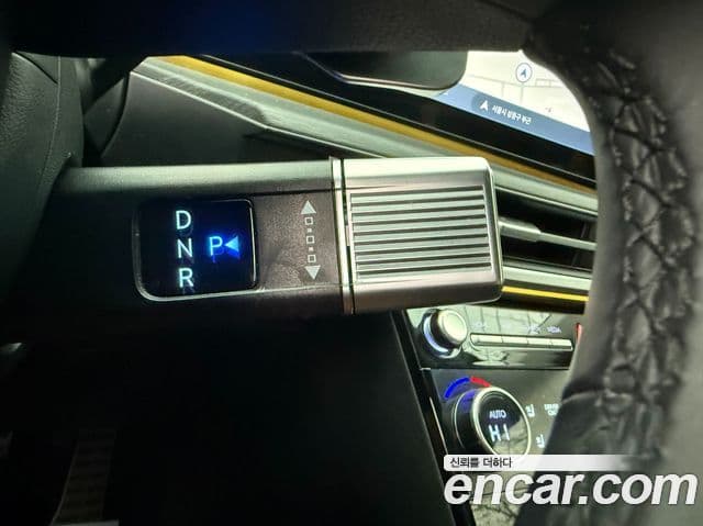 Hyundai Santa Fe 2024 — Şəkil 8/20