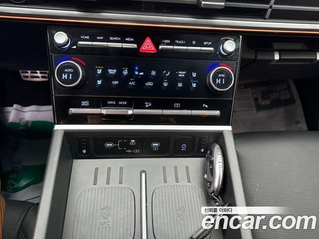 Hyundai Santa Fe 2024 — фото 12 из 20
