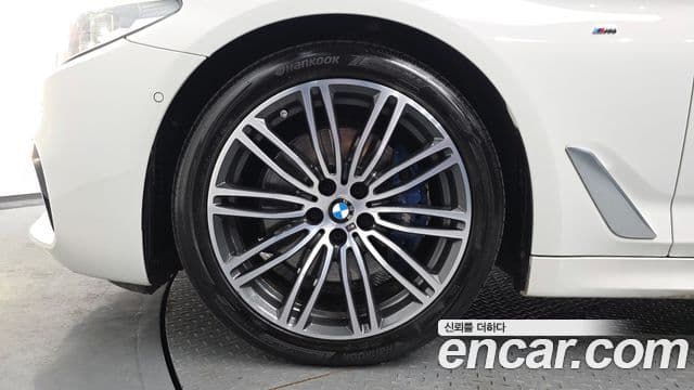 BMW 5 Series 2019 — Şəkil 5/20