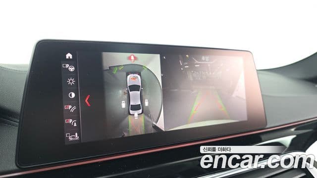 BMW 5 Series 2019 — Photo 5/20