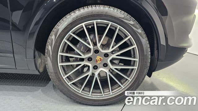 Porsche Cayenne 2023 — Şəkil 4/20