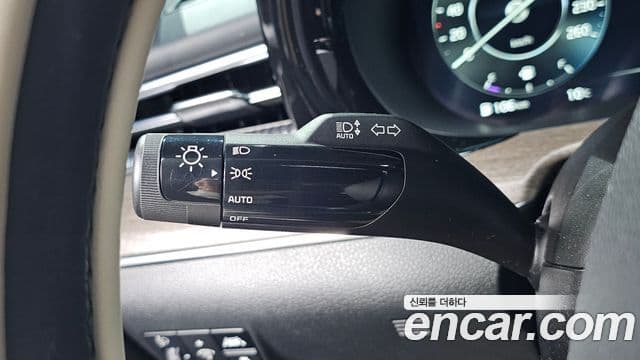Kia K5 2020 — Photo 8/20