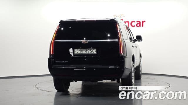 Cadillac Escalade 2018 — Şəkil 4/20