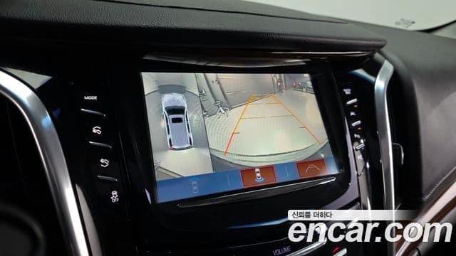 Cadillac Escalade 2018 — Şəkil 15/20