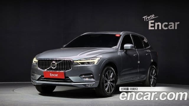 Volvo XC60 2020 — Фото 1/20
