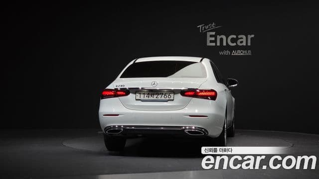 Mercedes-Benz E-Class 2023 — Şəkil 4/20
