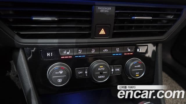 Volkswagen Jetta 2021 — Şəkil 17/20