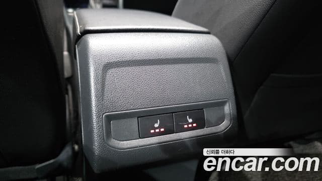 Volkswagen Jetta 2021 — Şəkil 19/20