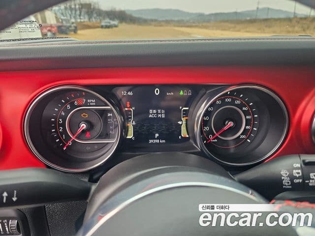 Jeep Wrangler 2022 — Şəkil 14/18