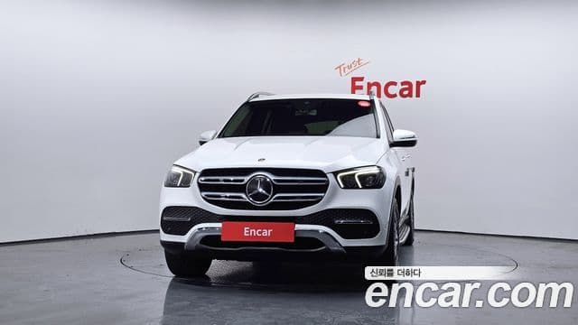 Mercedes-Benz GLE-Class 2019 — Фото 3/20