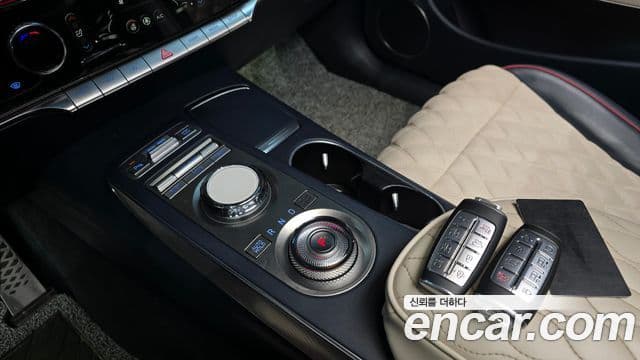 Genesis GV70 2021 — Şəkil 9/20