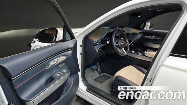 Genesis GV70 2021 — Şəkil 10/20