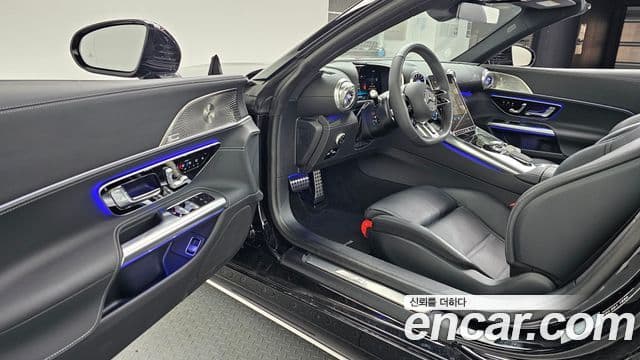 Mercedes-Benz SL-Class 2025 — Фото 11/20