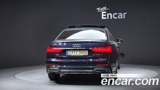 Audi A6 2021 — Photo 1/20