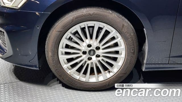 Audi A6 2021 — Photo 16/20