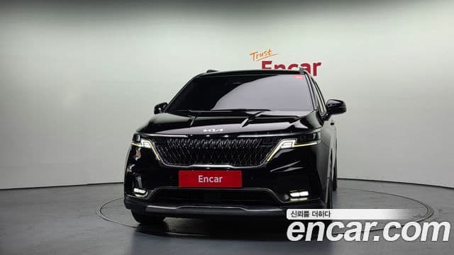 Kia Carnival 2022 — Фото 3/20